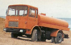 http://www.renaultoloog.nl/saviem_sm170n_1967.jpg